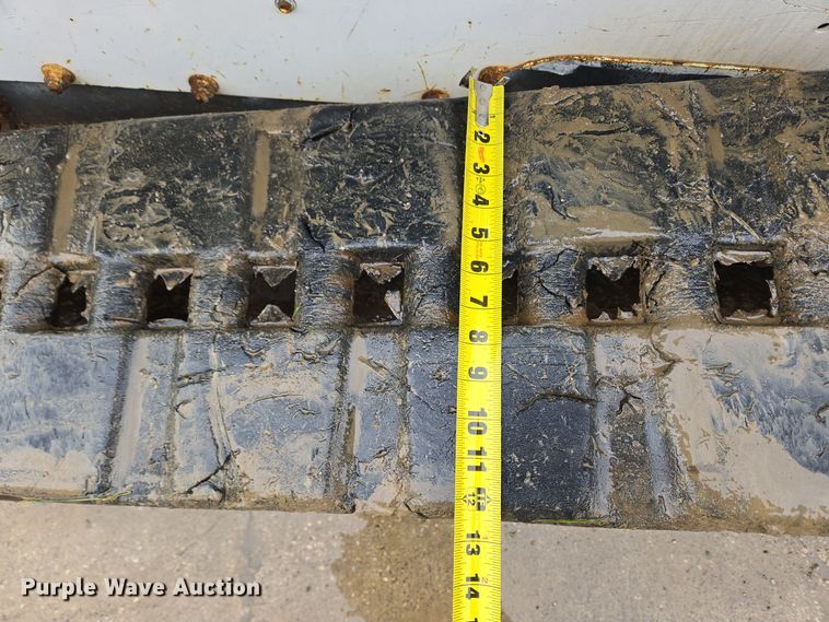 image for item EC3985 2016 Bobcat T550 tracked skid steer loader