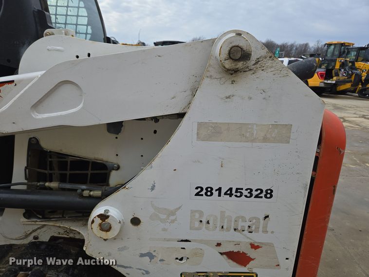 image for item EC3985 2016 Bobcat T550 tracked skid steer loader