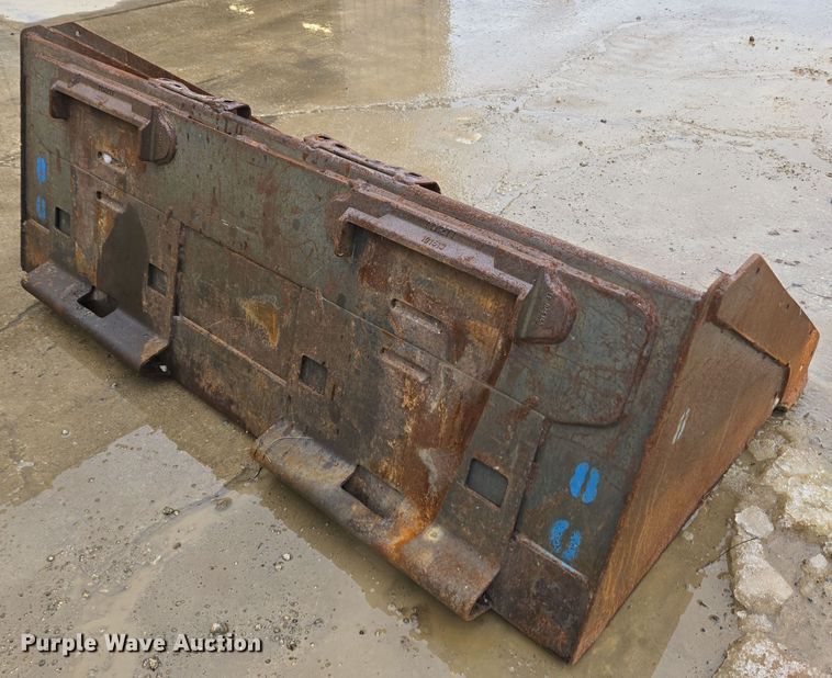 image for item EC3985 2016 Bobcat T550 tracked skid steer loader