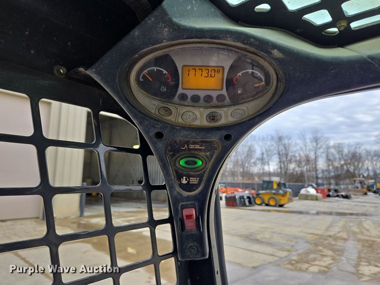 image for item EC3985 2016 Bobcat T550 tracked skid steer loader