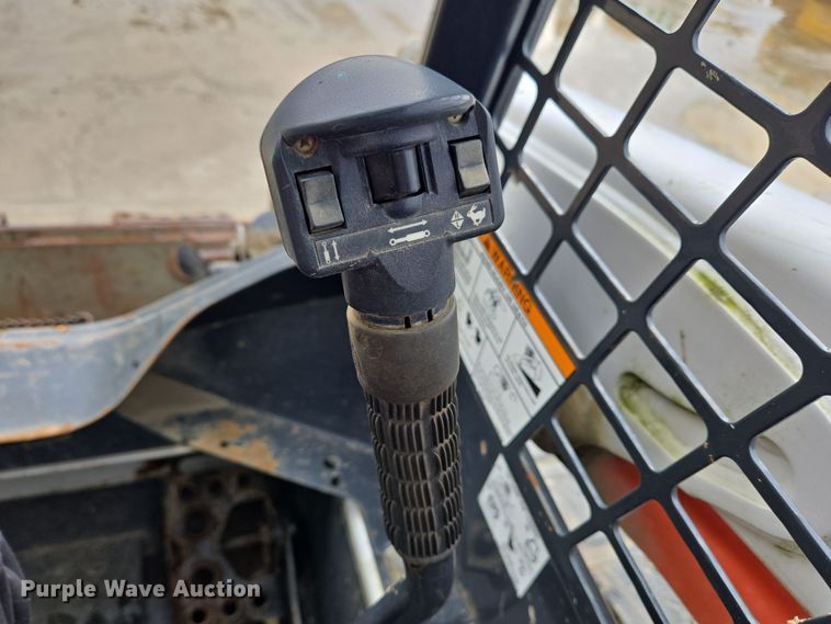 image for item EC3985 2016 Bobcat T550 tracked skid steer loader