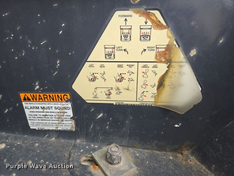 image for item EC3985 2016 Bobcat T550 tracked skid steer loader