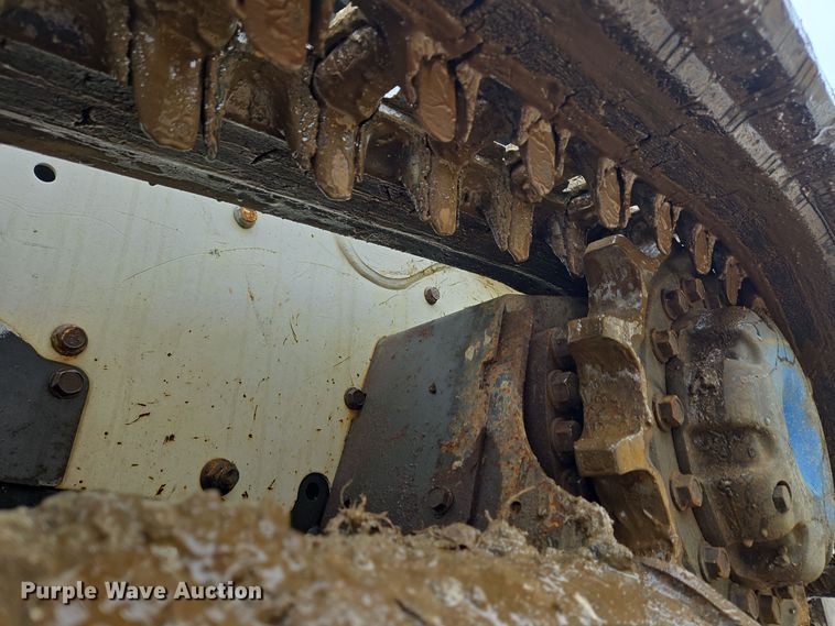 image for item EC3985 2016 Bobcat T550 tracked skid steer loader