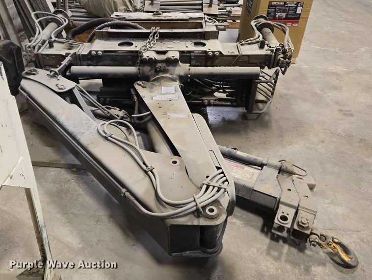 image for item EC3986 HIAB 077 B-2 CLX crane