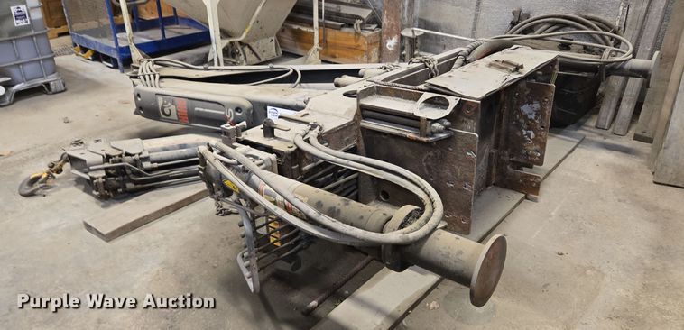 image for item EC3986 HIAB 077 B-2 CLX crane