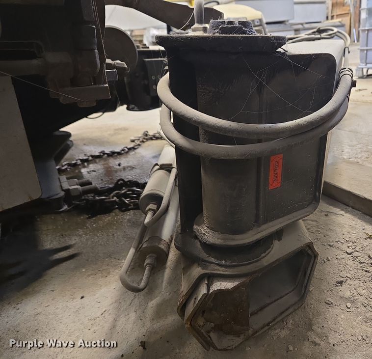 image for item EC3986 HIAB 077 B-2 CLX crane