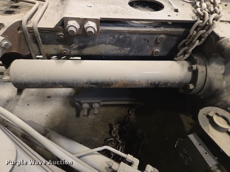 image for item EC3986 HIAB 077 B-2 CLX crane