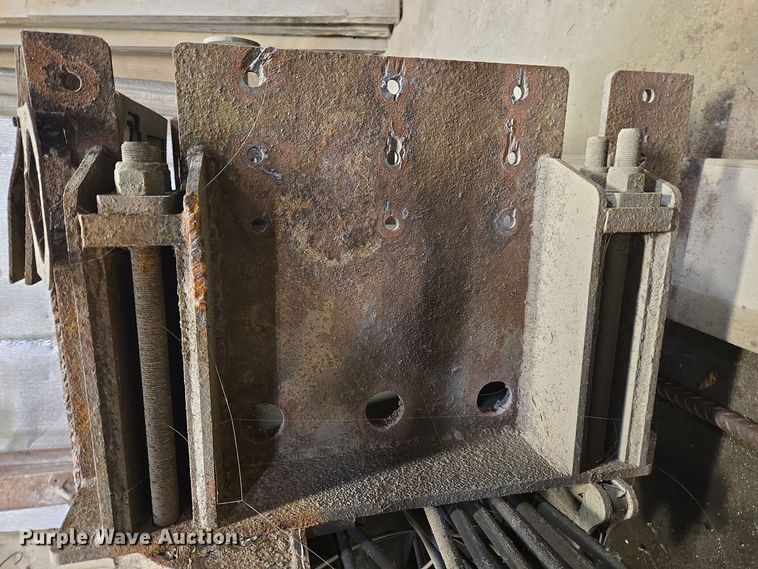 image for item EC3986 HIAB 077 B-2 CLX crane