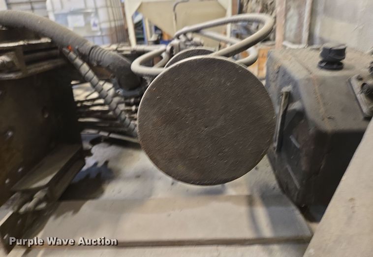 image for item EC3986 HIAB 077 B-2 CLX crane