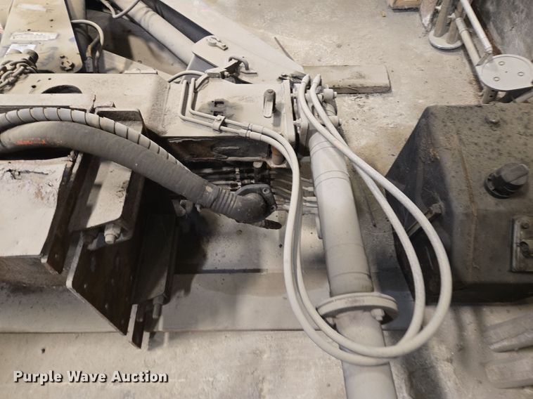 image for item EC3986 HIAB 077 B-2 CLX crane