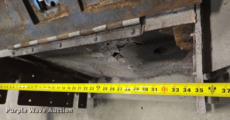 image for item EC3986 HIAB 077 B-2 CLX crane