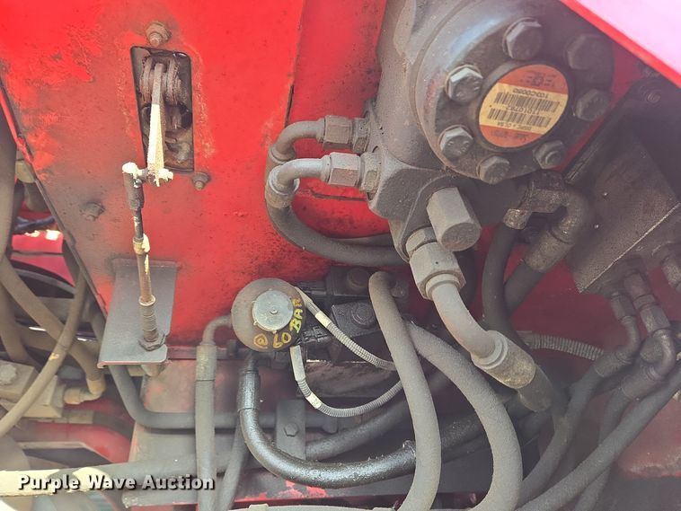 image for item EC3992 2013 Moffett M55.4 forklift