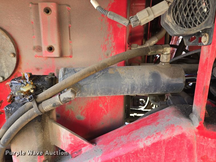 image for item EC3992 2013 Moffett M55.4 forklift