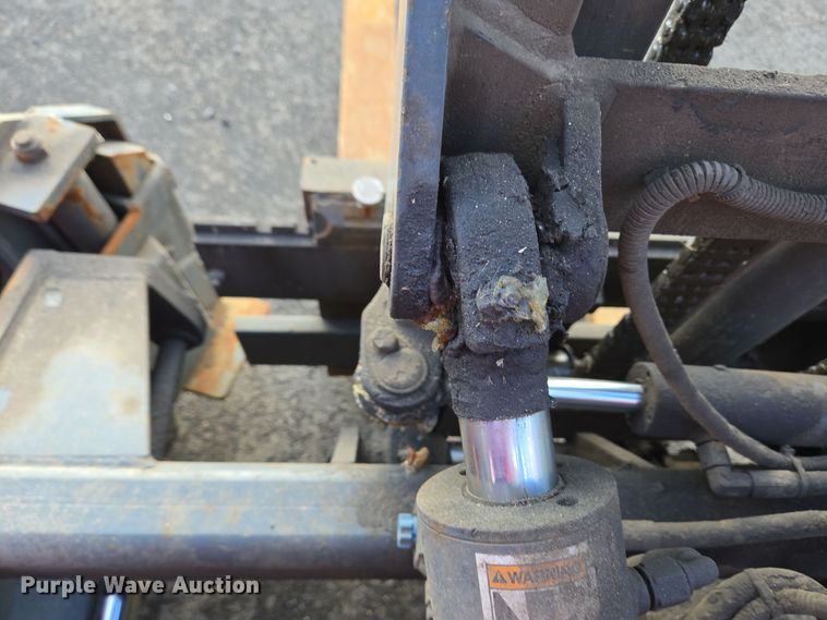 image for item EC3992 2013 Moffett M55.4 forklift