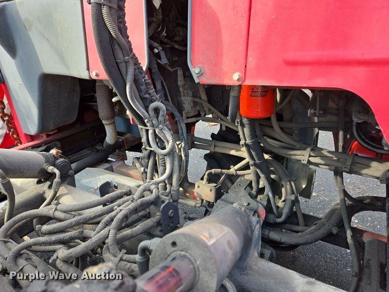 image for item EC3992 2013 Moffett M55.4 forklift