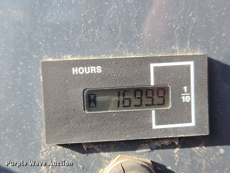 image for item EC3992 2013 Moffett M55.4 forklift