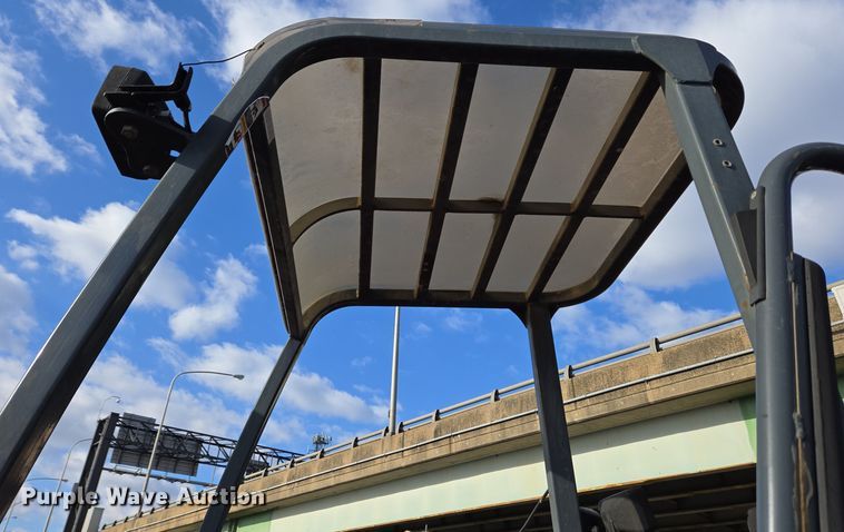 image for item EC3992 2013 Moffett M55.4 forklift