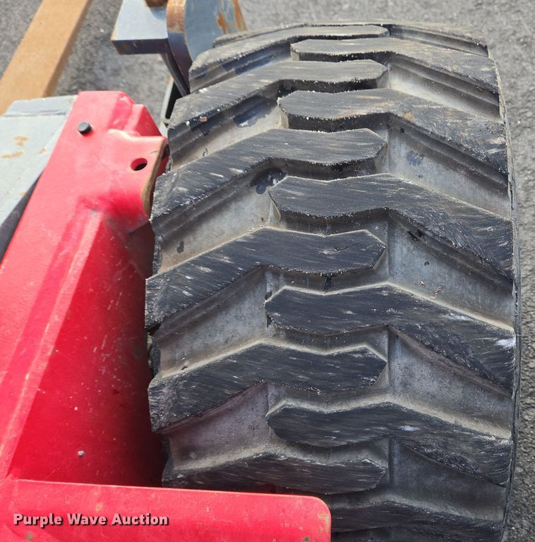 image for item EC3992 2013 Moffett M55.4 forklift