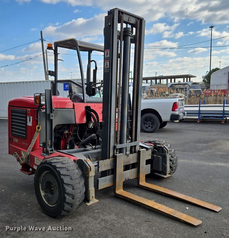 image for item EC3993 2012 Moffett M55.4 forklift