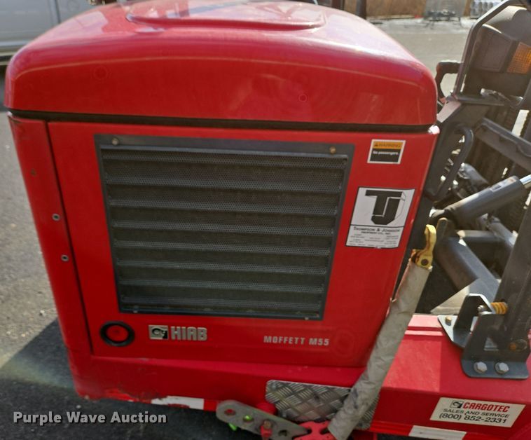 image for item EC3993 2012 Moffett M55.4 forklift