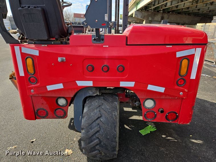 image for item EC3993 2012 Moffett M55.4 forklift