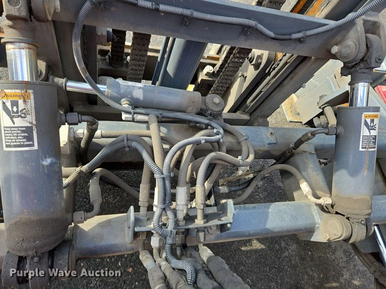 image for item EC3993 2012 Moffett M55.4 forklift