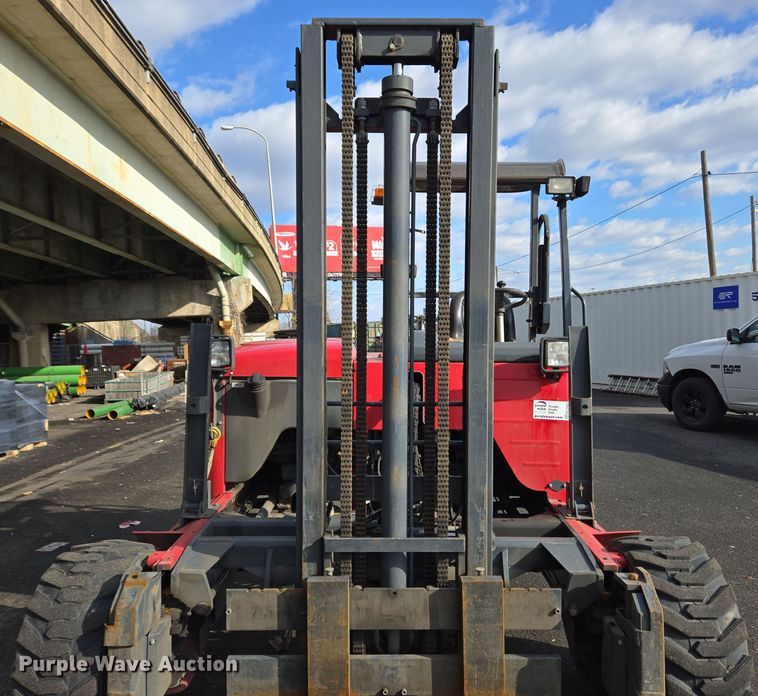 image for item EC3993 2012 Moffett M55.4 forklift