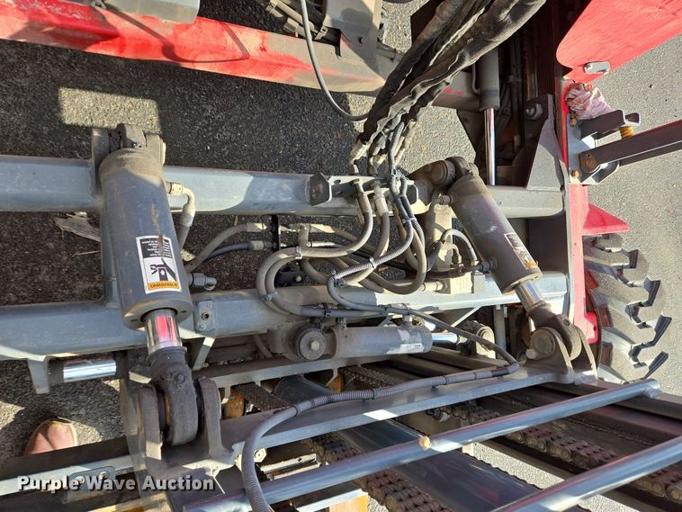 image for item EC3993 2012 Moffett M55.4 forklift