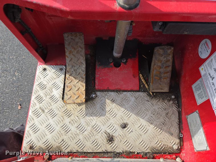 image for item EC3993 2012 Moffett M55.4 forklift