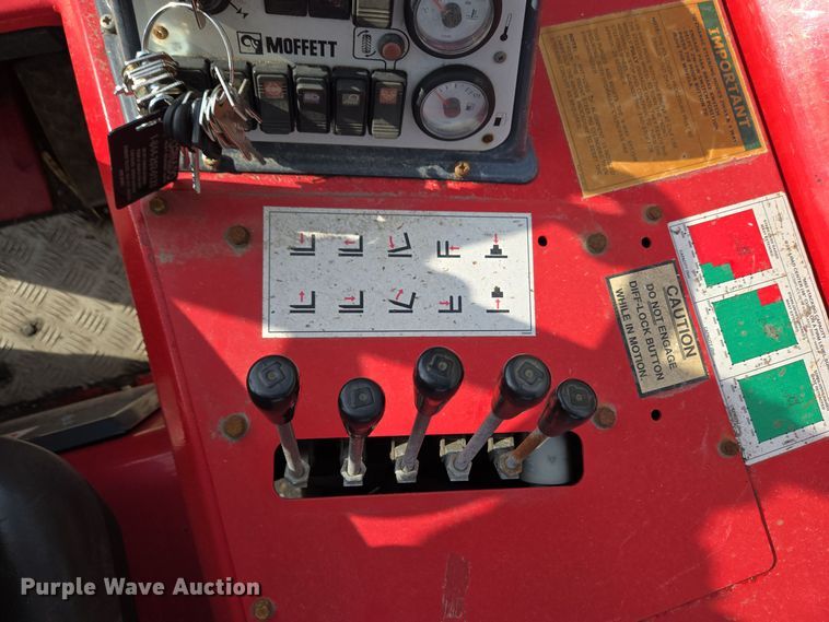 image for item EC3993 2012 Moffett M55.4 forklift