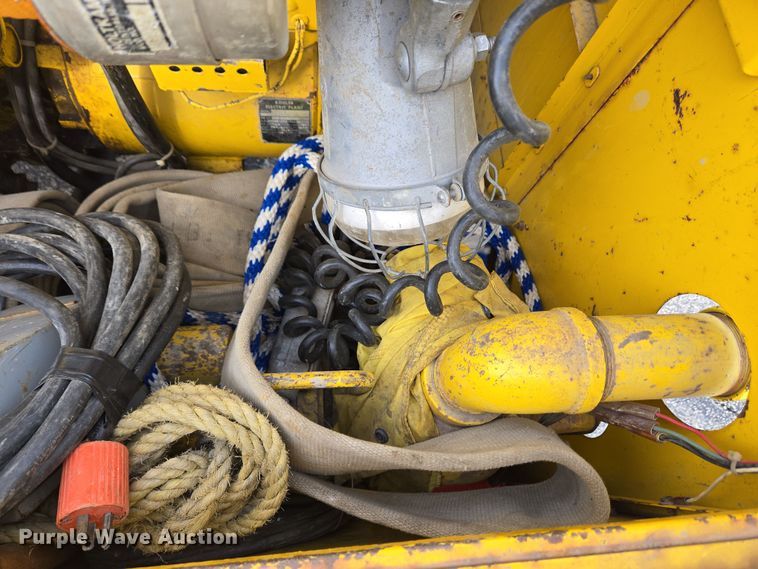 image for item EC3998 HESCO 4040/07 mobile power unit