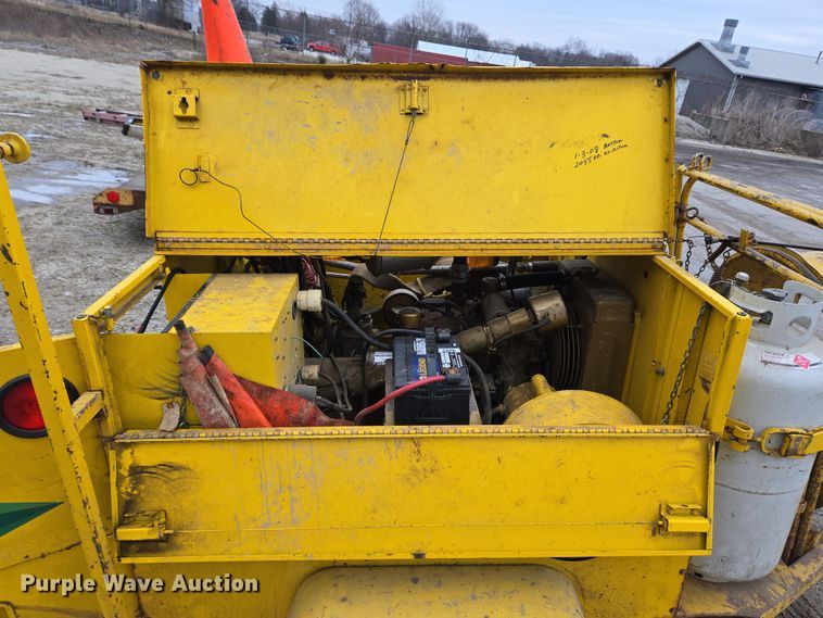 image for item EC3999 Hesco 404007 generator