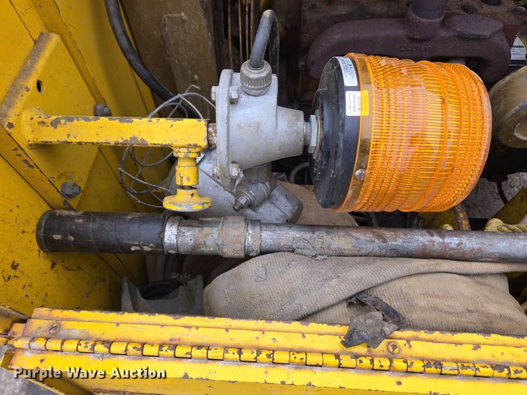 image for item EC3999 Hesco 404007 generator