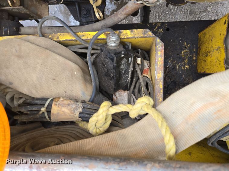 image for item EC3999 Hesco 404007 generator