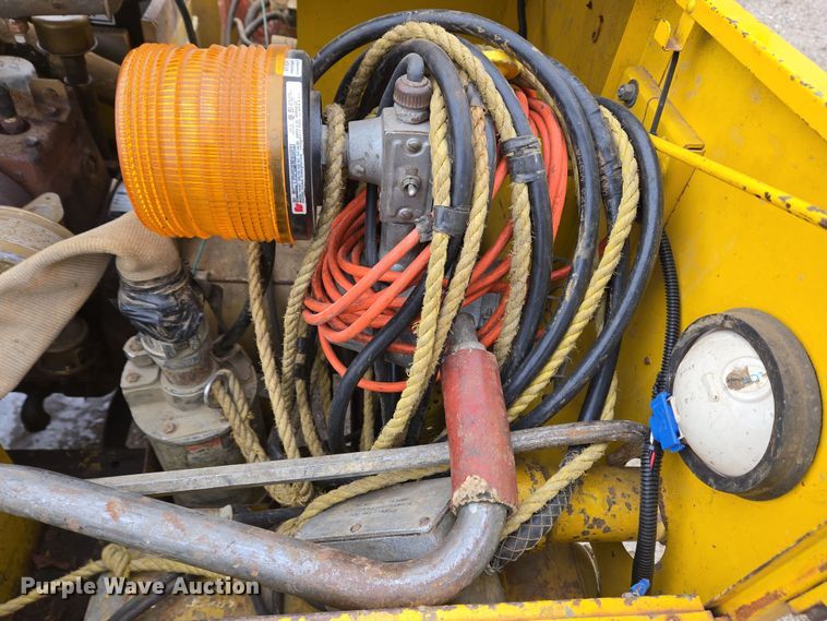 image for item EC3999 Hesco 404007 generator