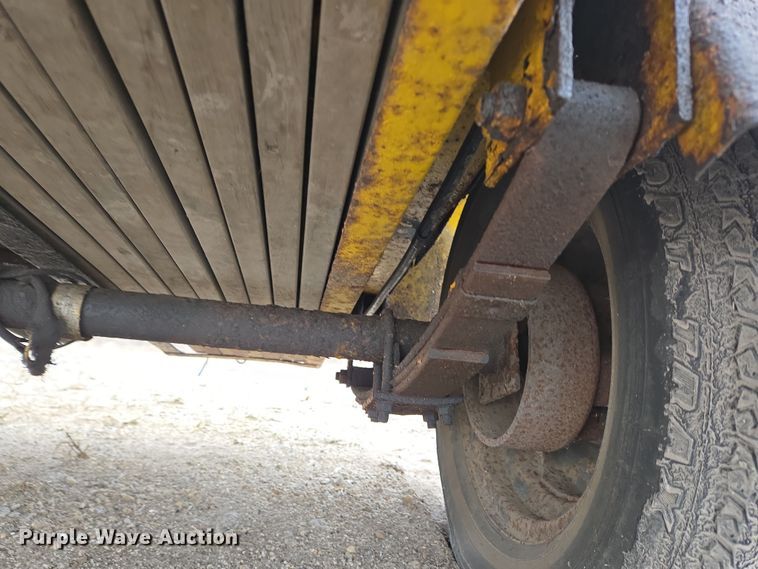 image for item EC3999 Hesco 404007 generator