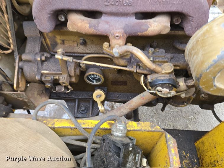 image for item EC3999 Hesco 404007 generator