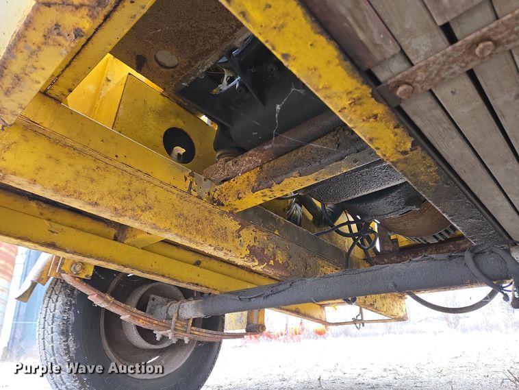 image for item EC3999 Hesco 404007 generator