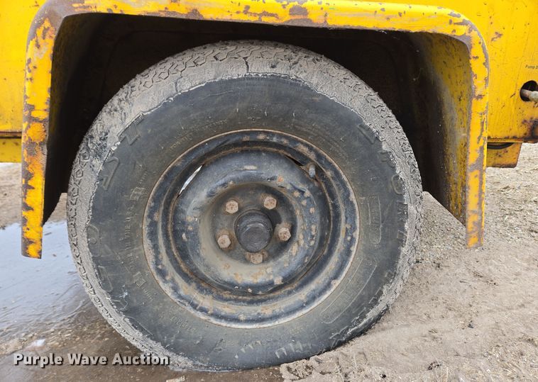 image for item EC3999 Hesco 404007 generator