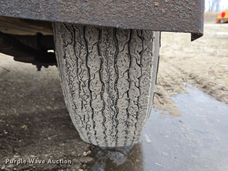 image for item EC3999 Hesco 404007 generator