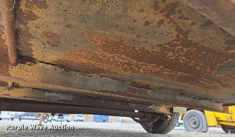 image for item EC4000 1989 Butler TS 610D utility trailer