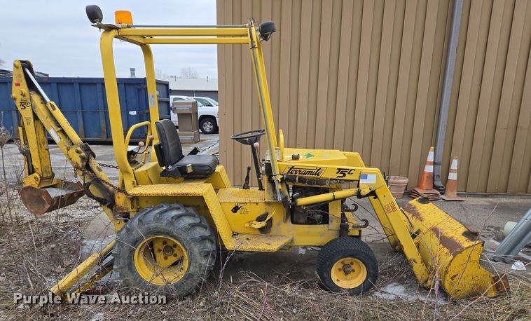 image for item EC4001 1997 Terramite T5C backhoe