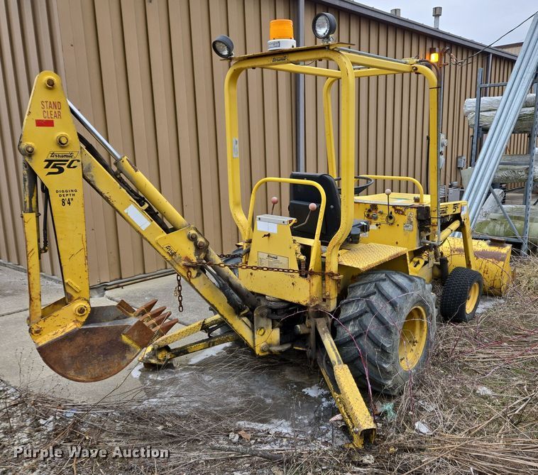 image for item EC4001 1997 Terramite T5C backhoe