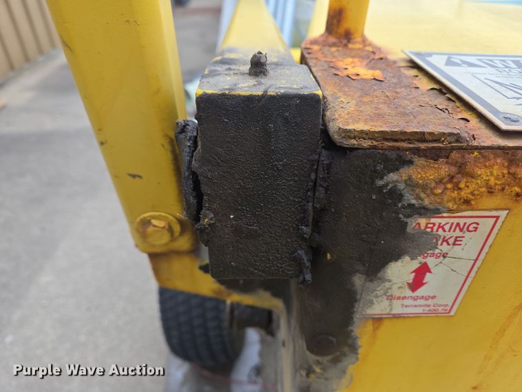 image for item EC4001 1997 Terramite T5C backhoe