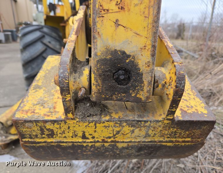 image for item EC4001 1997 Terramite T5C backhoe