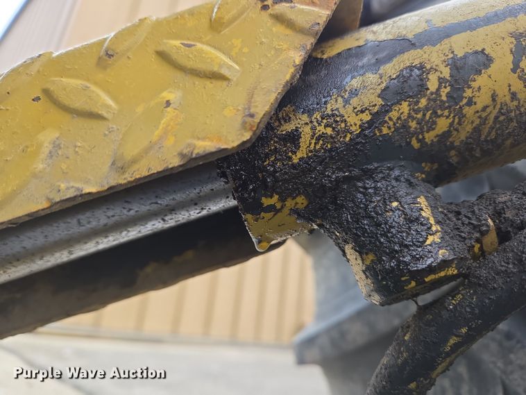 image for item EC4001 1997 Terramite T5C backhoe