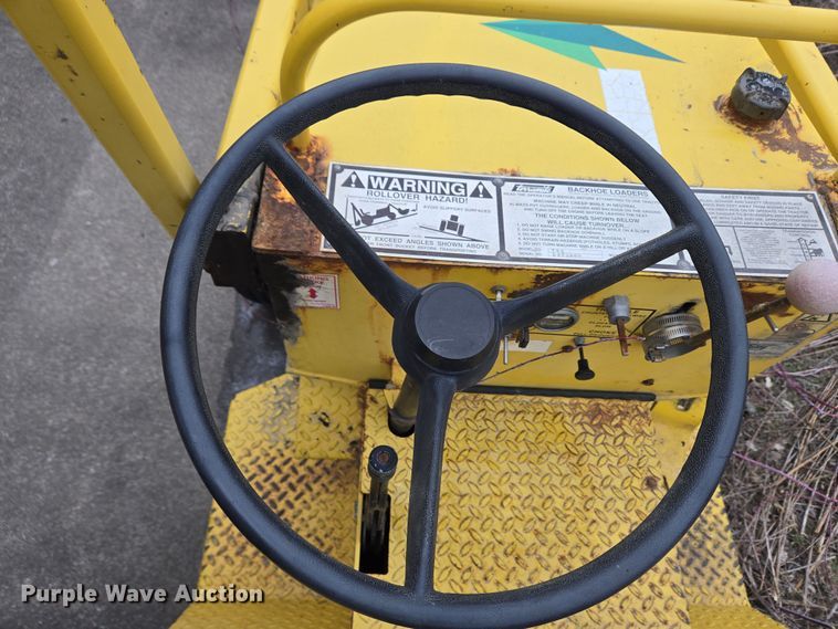 image for item EC4001 1997 Terramite T5C backhoe