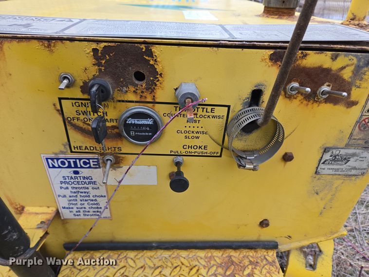 image for item EC4001 1997 Terramite T5C backhoe