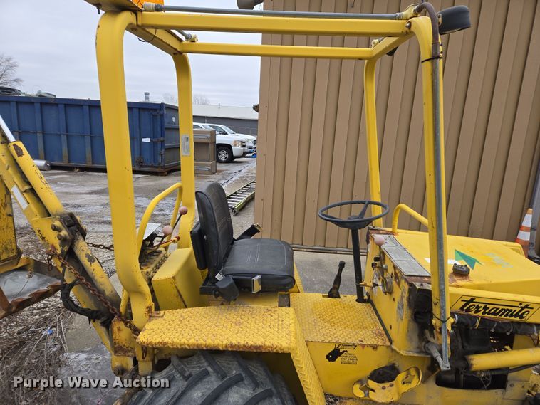image for item EC4001 1997 Terramite T5C backhoe