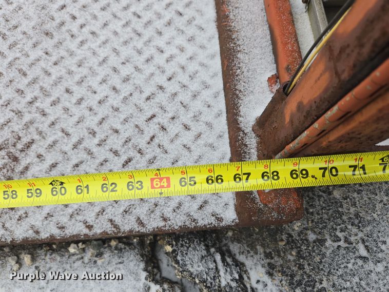 image for item EC4004 1982 Owens Classic equipment trailer